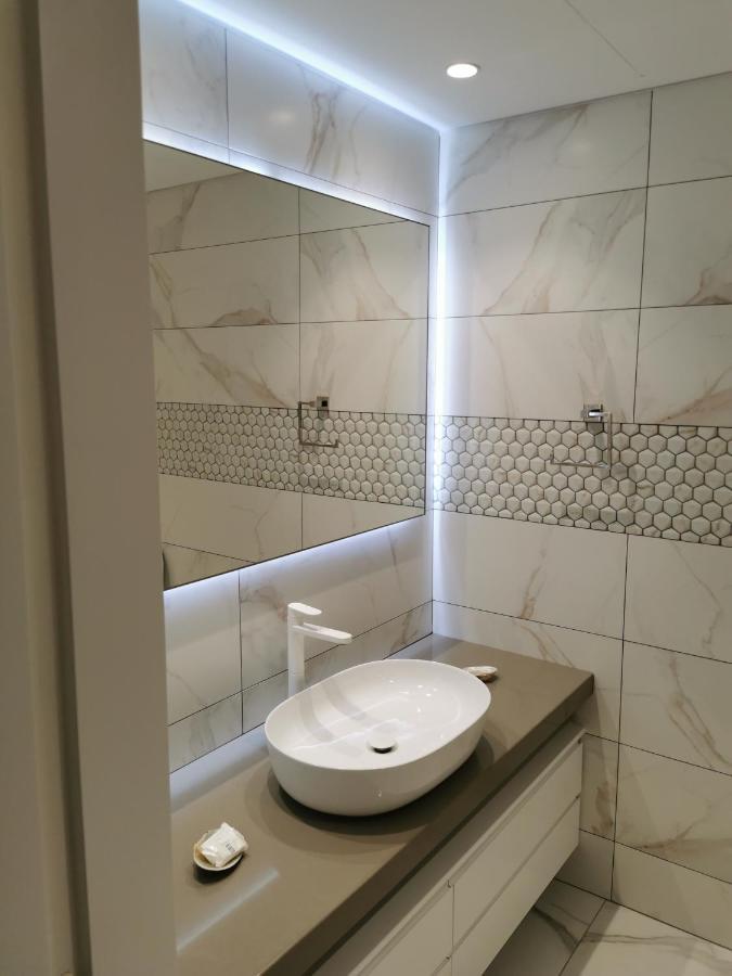 Y & P Latchi Hotel Ngoại thất bức ảnh