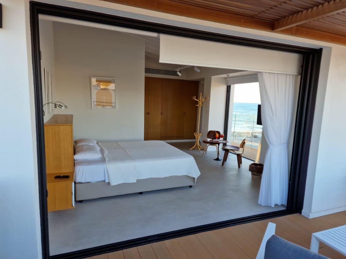 Y & P Latchi Hotel Ngoại thất bức ảnh